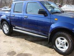 Пороги съёмные для Nissan NP300 РИФ